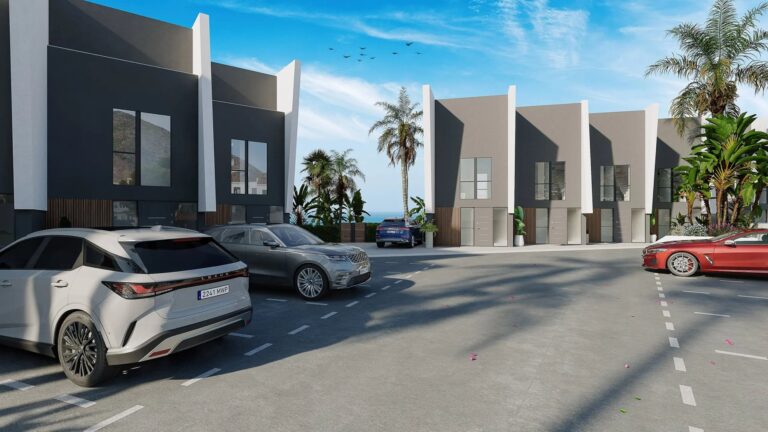 Azure Bay Fuengirola – příjezd k řadovým domům