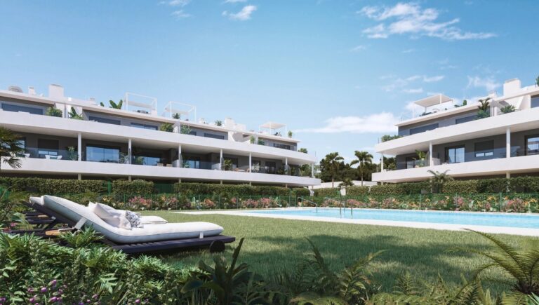 Natura Estepona, exteriér apartmánového domu se zahradou